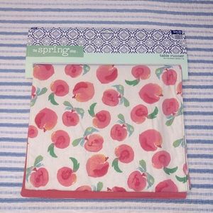 Table Runner With Peaches